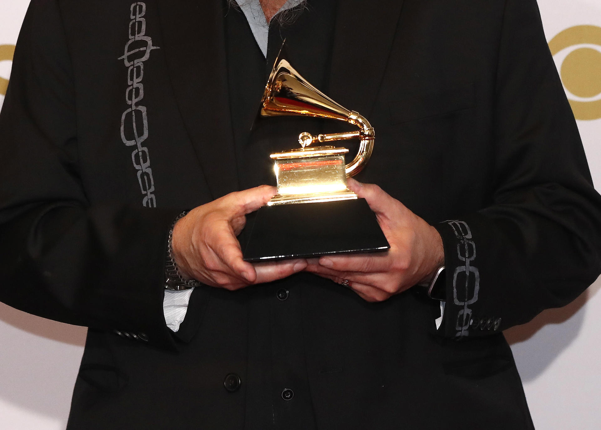 Vista de una estatuilla de los premios Grammy, en una fotografía de archivo. EFE/Etienne Laurent