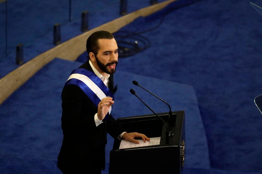 The President of El Salvador, Nayib Bukele, speaks today before Congress during a session for his fourth year in office, in San Salvador (El Salvador).  EFE/Rodrigo Sura