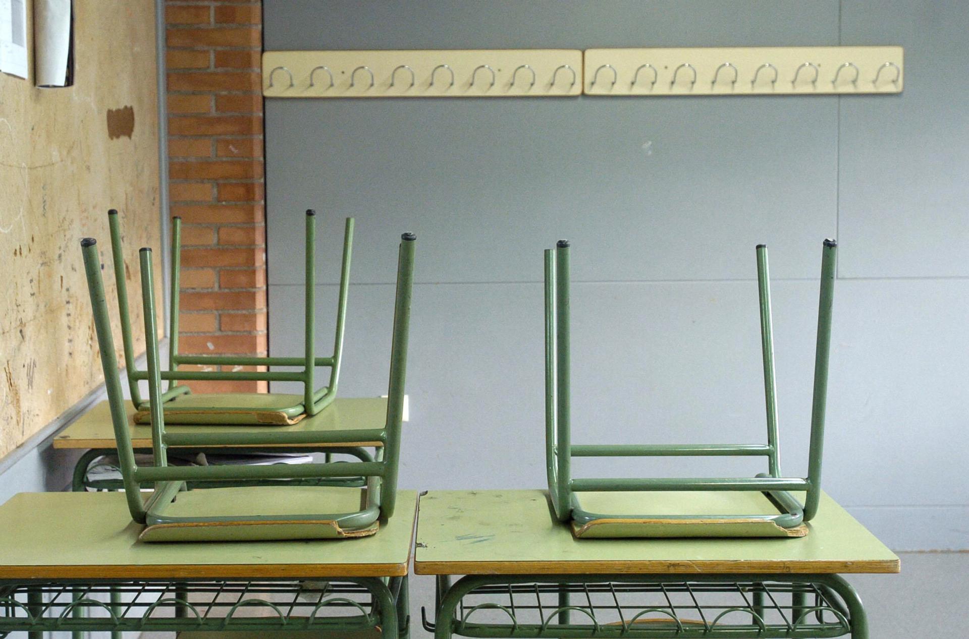 El aula de un colegio vacía. La caída de la natalidad deja plazas de Infantil sin cubrir