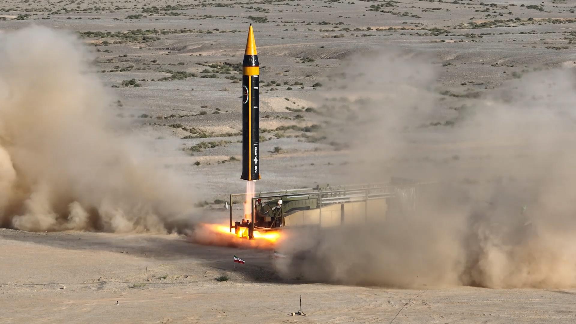 A handout photo made available by the Iranian defence ministry office on 25 May 2023 shows, New Iranian surface-to-surface missile called 'Khaibar' being launched in an undisclosed location, Iran. EFE-EPA/IRAN DEFENCE MINISTRY HANDOUT HANDOUT EDITORIAL USE ONLY/NO SALES/FILE