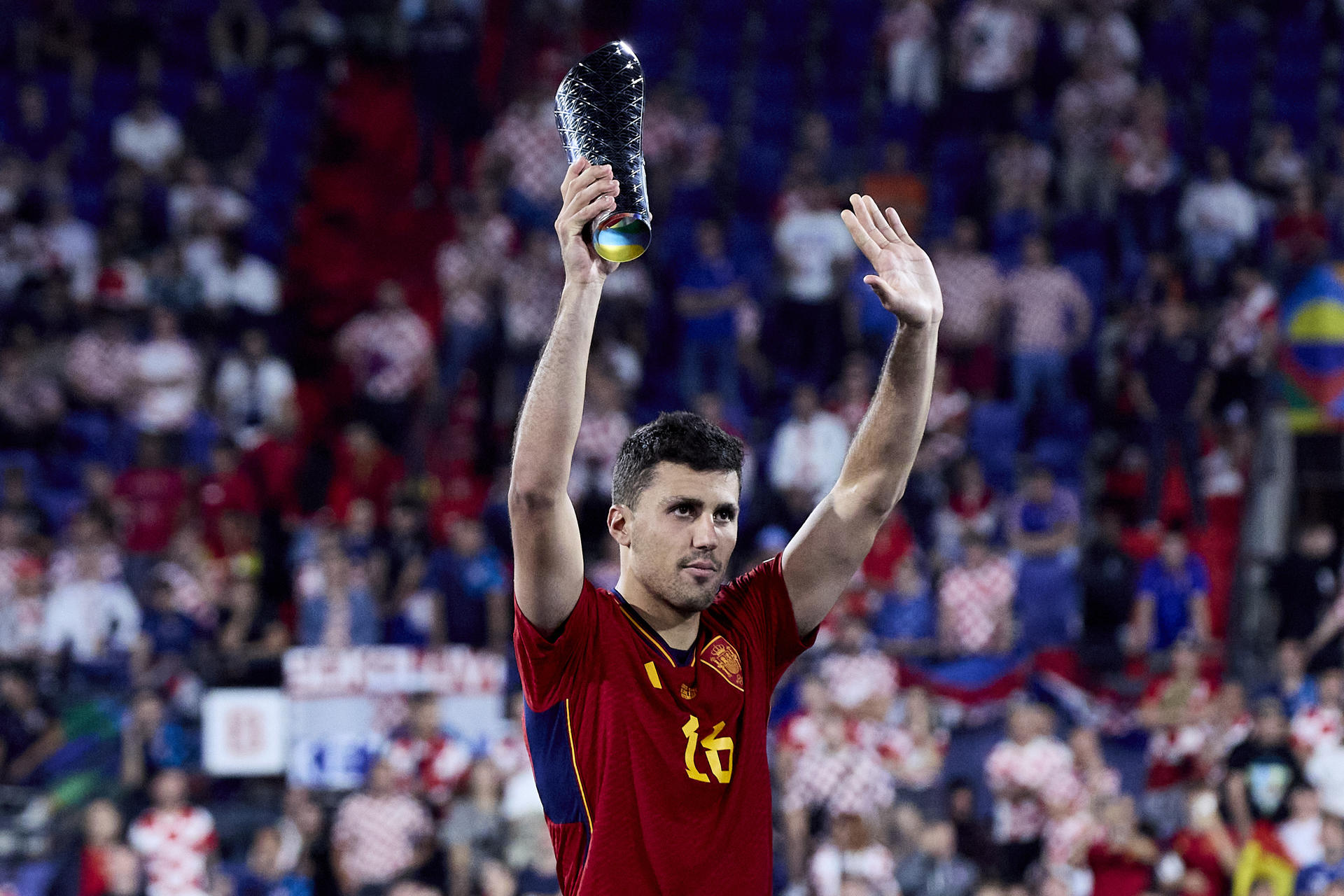 Spanish midfielder Rodri Hernandez poses with the Best Player award after his team defeated Croatia in Rotterdam, Netherlands, to win the Nations Cup on June 18, 2023. EFE/ RFEF