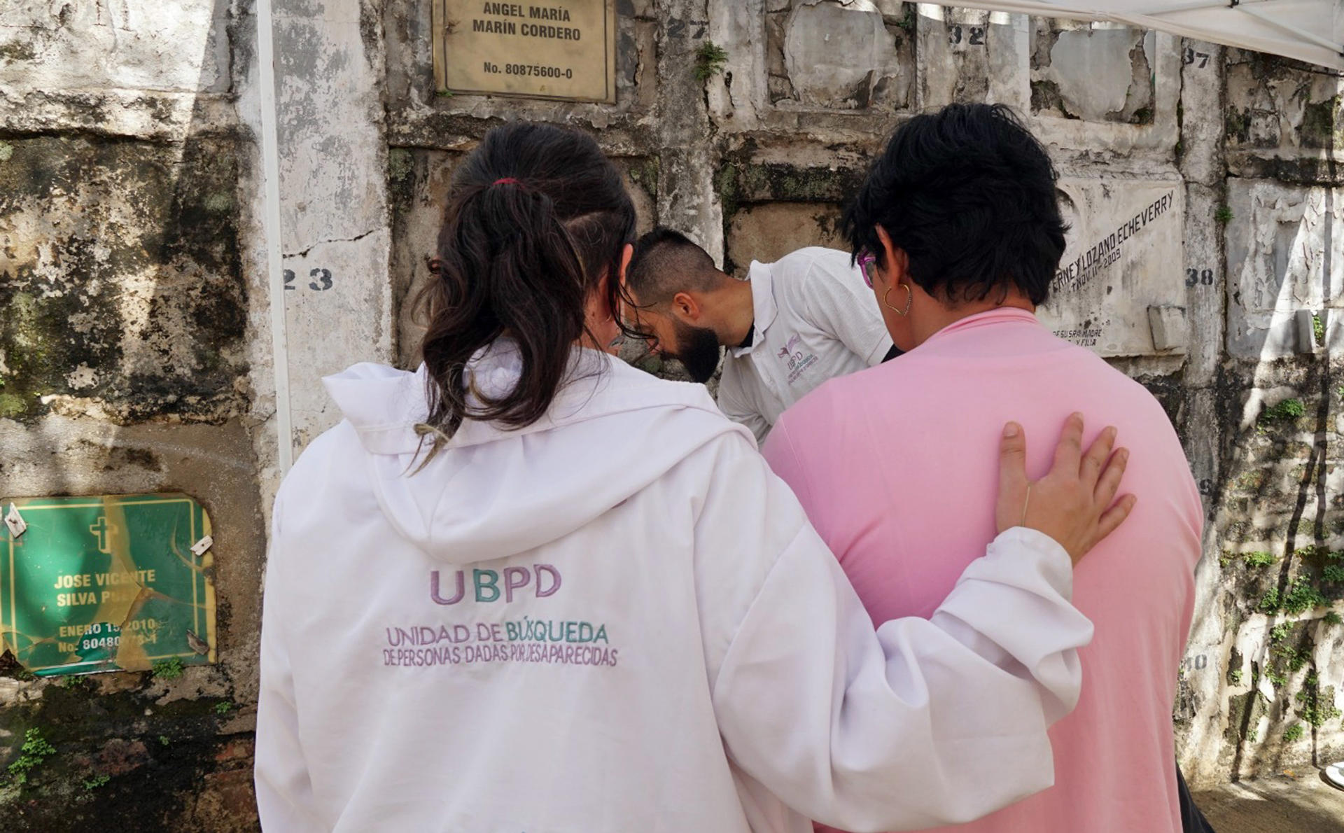 The UBPD missing persons unit provided this photo of its personnel at work in Bucaramanga, Colombia, on 5 June 2023.  EFE/UBPD