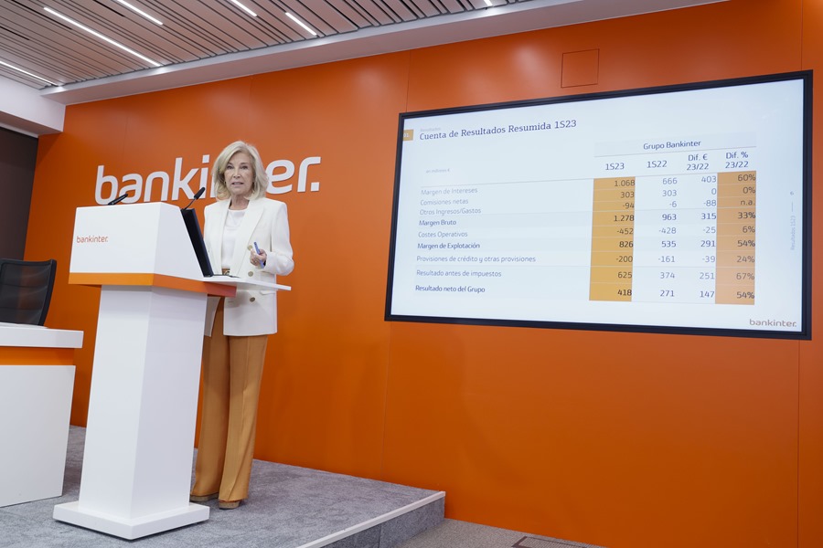 La consejera delegada de Bankinter, María Dolores Dancausa, presenta los resultados obtenidos por la entidad en el primer semestre del año, este jueves, en Madrid.