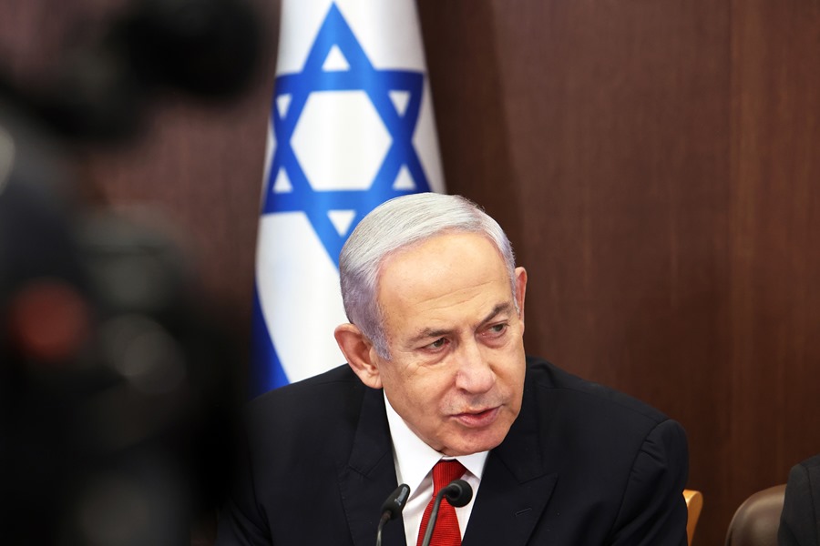 El primer ministro de Israel, Benjamin Netanyahu, se sometió a la implantación de un marcapasos con éxito.