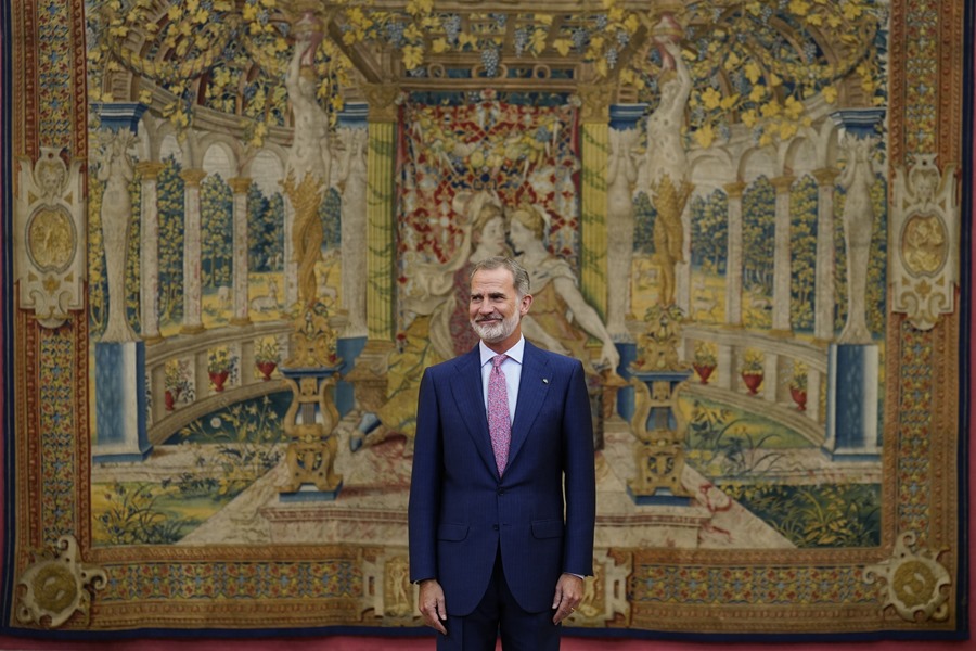 El rey Felipe VI recibe en audiencia a los participantes en la XV sesión plenaria de la Asamblea Euro-Latinoamericana (Eurolat) el lunes en el Palacio Real de El Pardo.