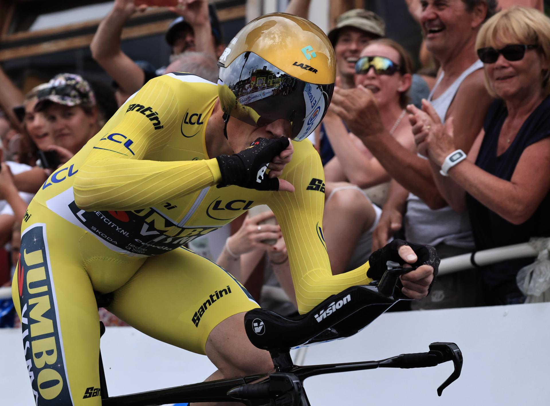 Vingegaard sobrevuela la crono y da un golpe al Tour de Francia, Rodríguez cae del podio