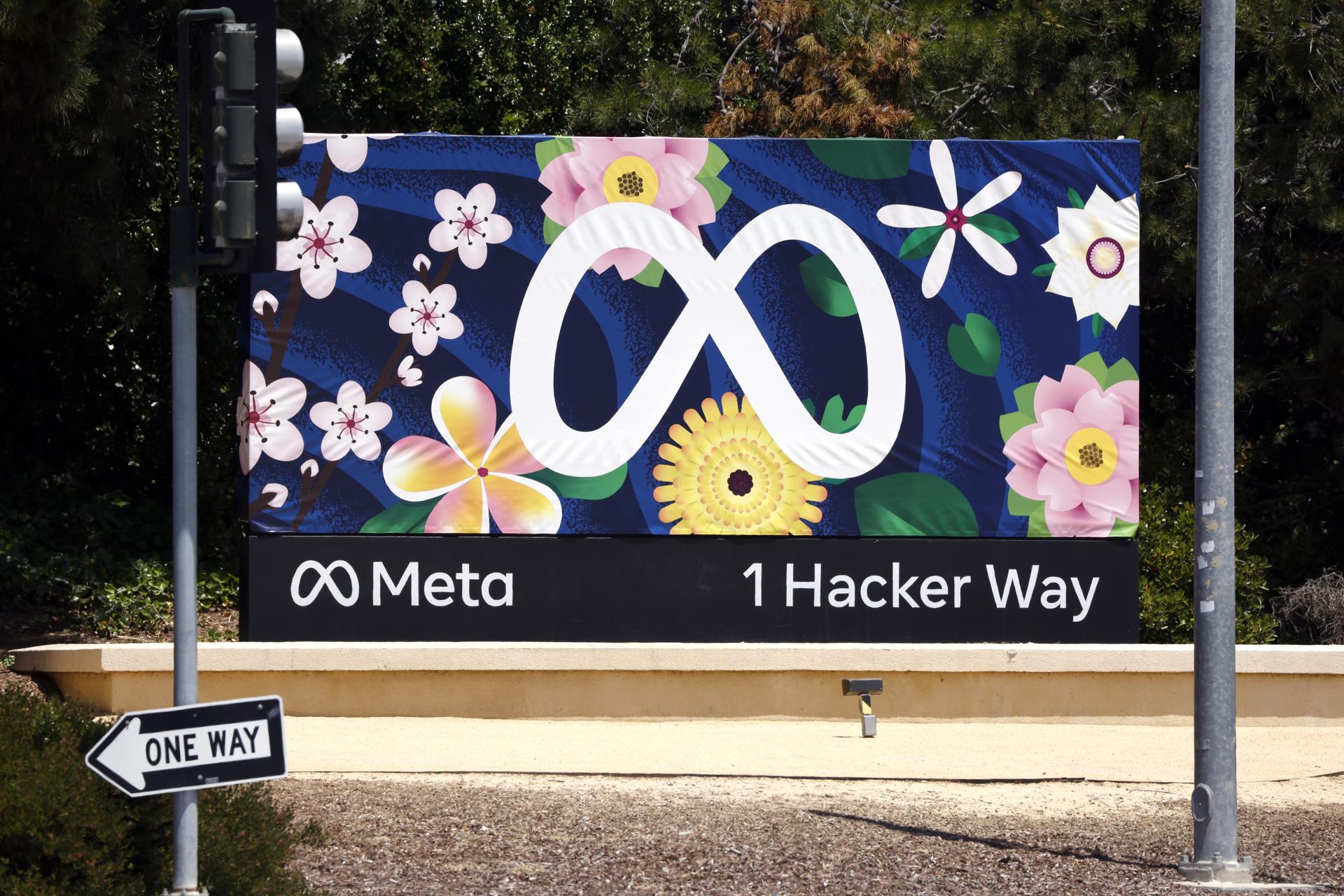 (FILE) Meta logo in front of their headquarters in Menlo Park, California, USA, 22 May 2023. EFE/EPA/JOHN G. MABANGLO