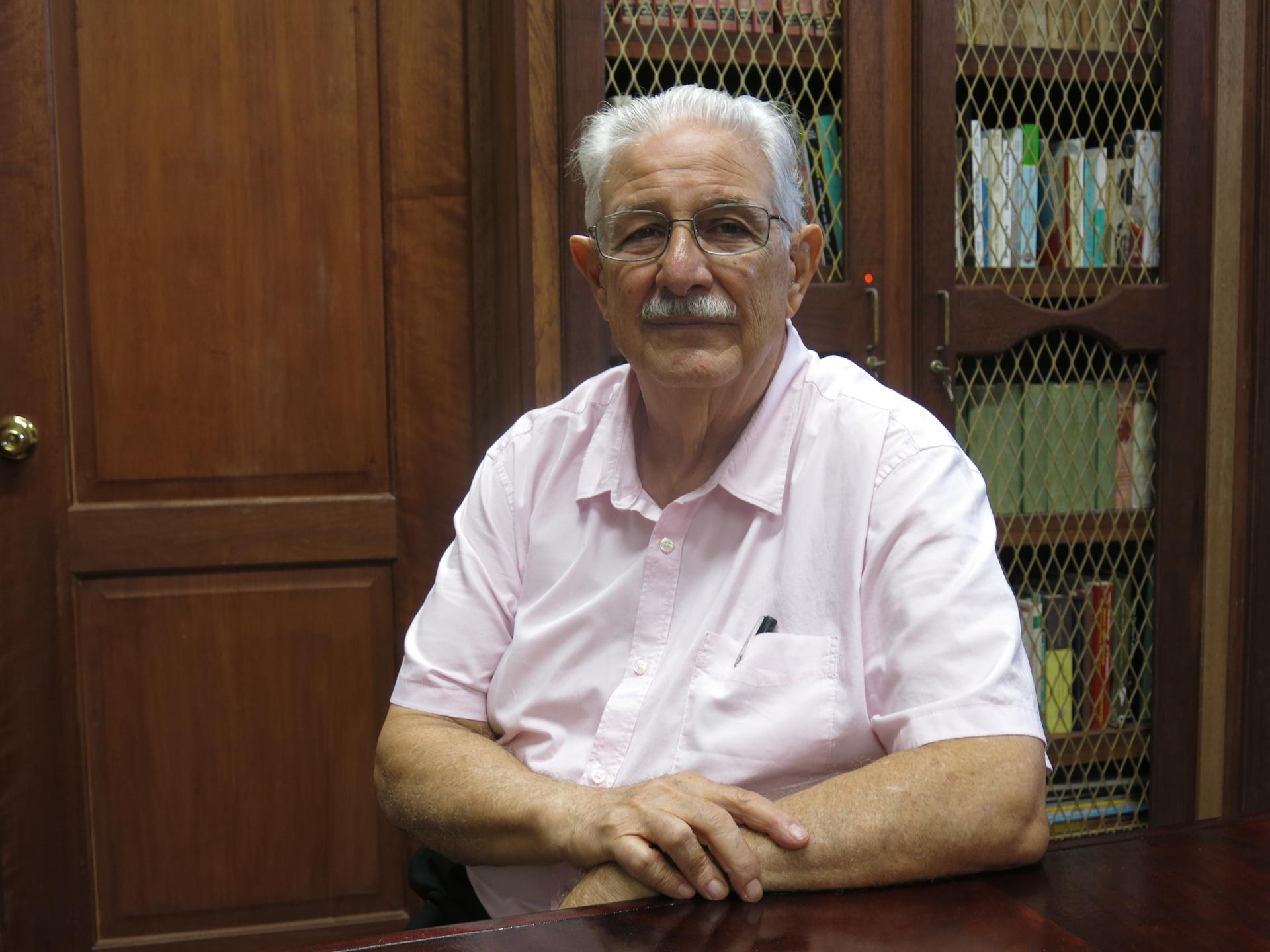 Jorge Rodríguez Beruff, a publisher of several works of history and former dean of the College of General Studies of the University of Puerto Rico's Rio Piedras campus, poses for a photo during an interview with Efe on 21 July 2023 in San Juan. EFE/Marina Villen
