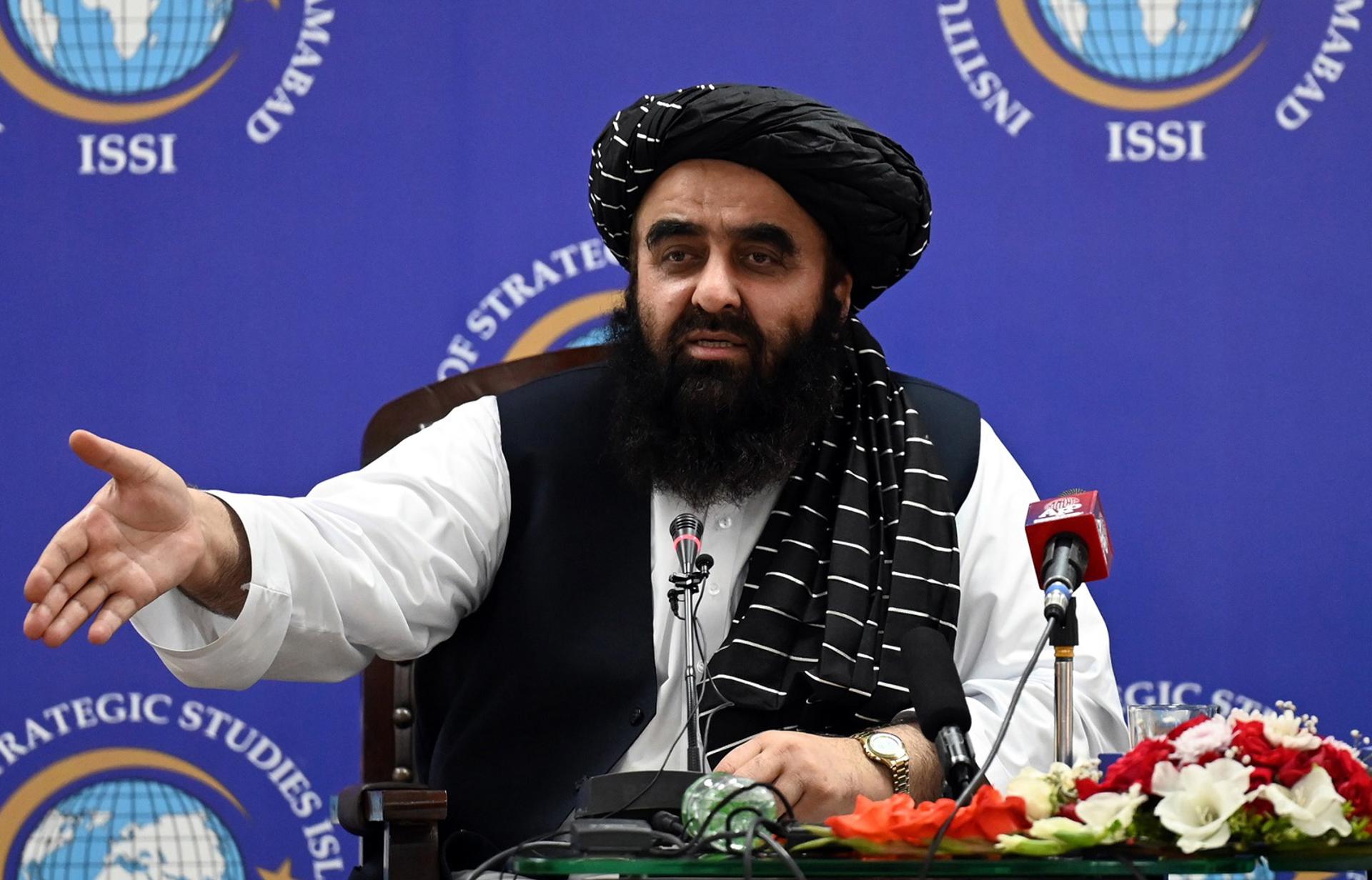 Afghanistan's Foreign Minister Amir Khan Muttaqi talks with journalists during his visit to the Institute of strategic studies in Islamabad, Pakistan 08 May 2023. EFE-EPA FILE/SOHAIL SHAHZAD