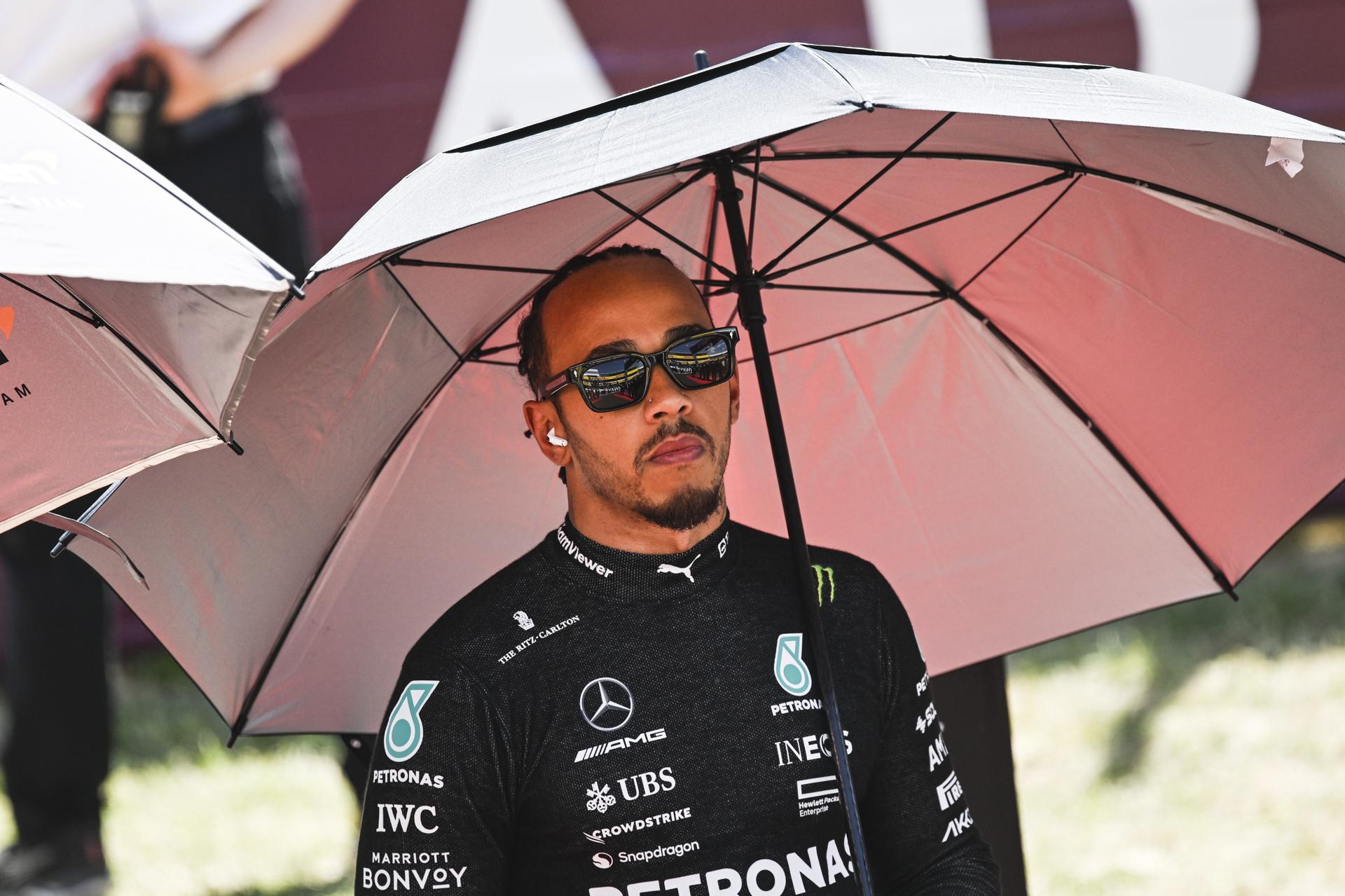 Lewis Hamilton prepares to compete in the Formula One Hungarian Grand Prix at the Hungaroring in Mogyorod, Hungary, on 23 July 2023. EFE/EPA/Zoltan Balogh HUNGARY OUT
