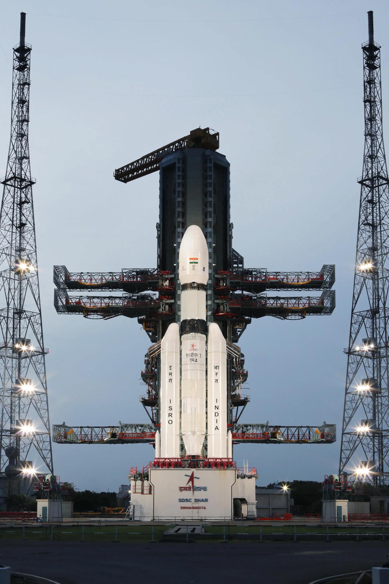 A handout photo made available on 13 July 2023 by the Indian Space Research Organisation (ISRO), a major constituent of the Department of Space (DOS), Government of India, shows a LVM3 (Launch Vehicle Mark III) M4 carrying the Chandrayaan-3 Mission on a launchpad at Satish Dhawan Space Centre (SDSC) in Sriharikota, Tirupati district of Andhra Pradesh, India. EFE/EPA/INDIAN SPACE RESEARCH ORGANISATION HANDOUT -- MANDATORY CREDIT -- HANDOUT EDITORIAL USE ONLY/NO SALES
