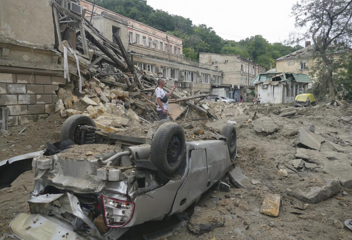 Imagen de edificios de la ciudad ucraniana de Odesa destruidos por bombardeos rusos.