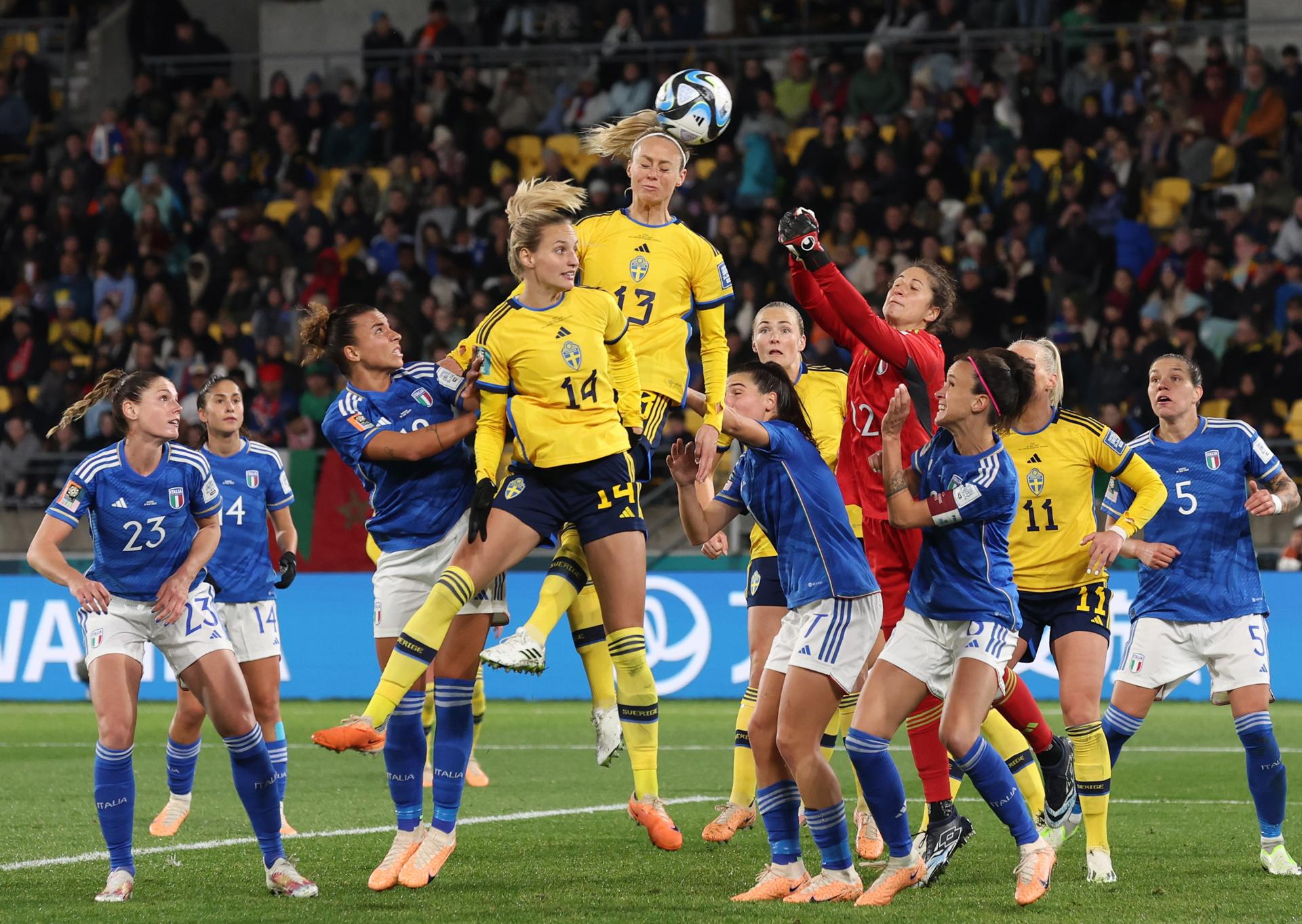 Sweden's Amanda Ilestedt (No. 13) scores against Italy during the FIFA Women's World Cup Group G match in Wellington, New Zealand. EFE/EPA/RITCHIE B. TONGO