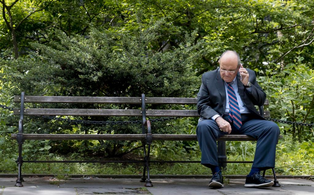 El exabogado de Donald Trump y exalcalde de Nueva York Rudolph Giuliani, en una fotografía de archivo. EFE/Justin Lane
