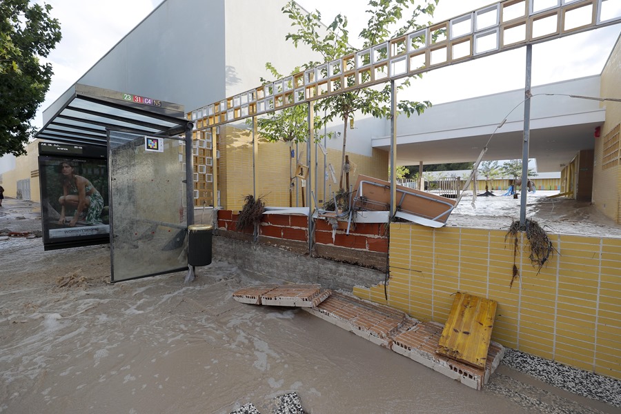Zaragoza y su entorno hacen recuento de los daños de la tormenta.