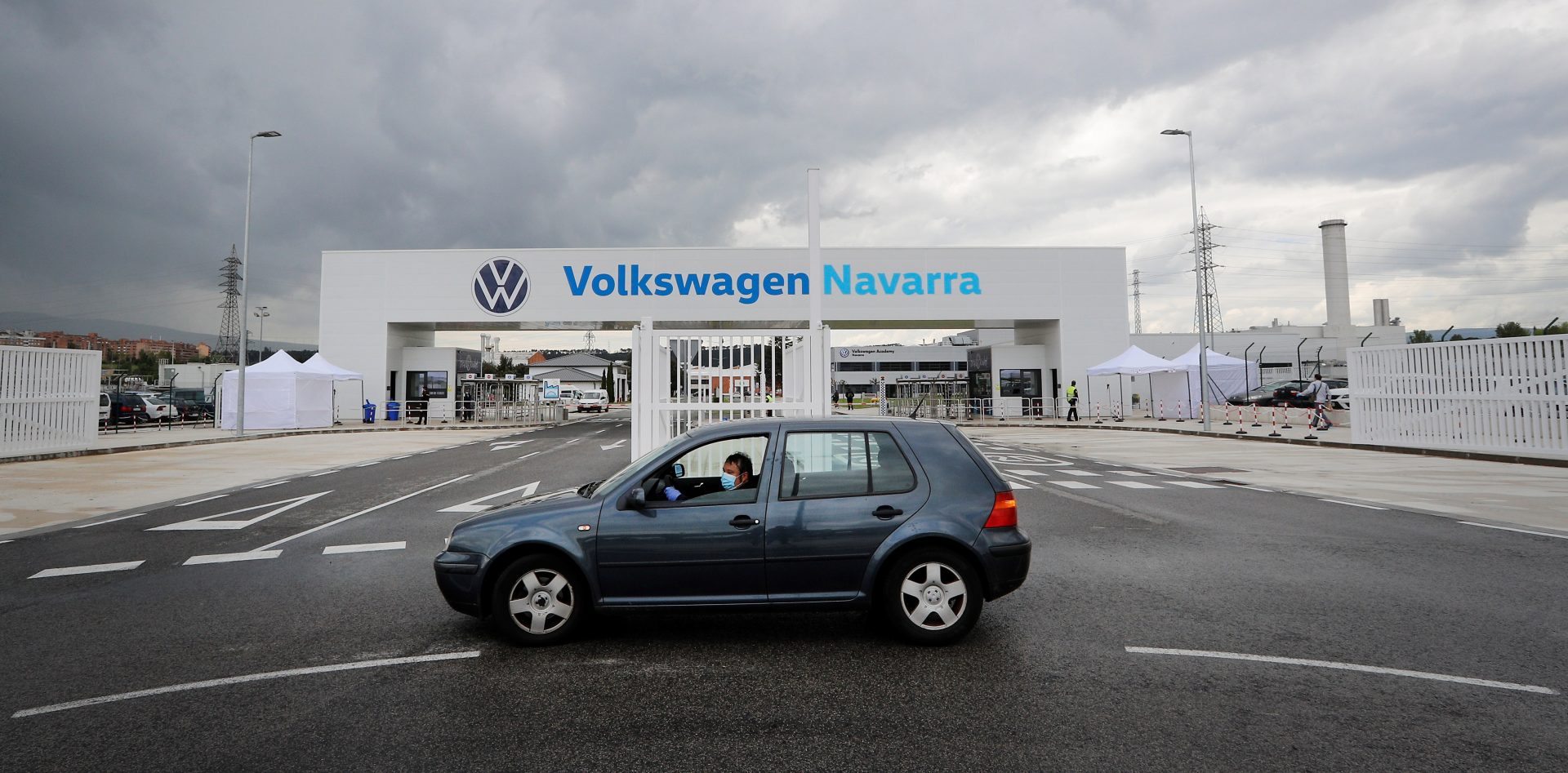 Imagen de archivo de la entrada a la factoría de Volkswagen en Landaben.