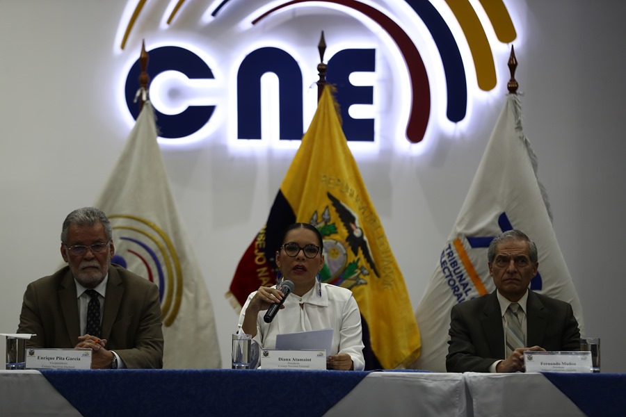 El Consejo Electoral de Ecuador aprueba repetir elecciones en el exterior de legisladores