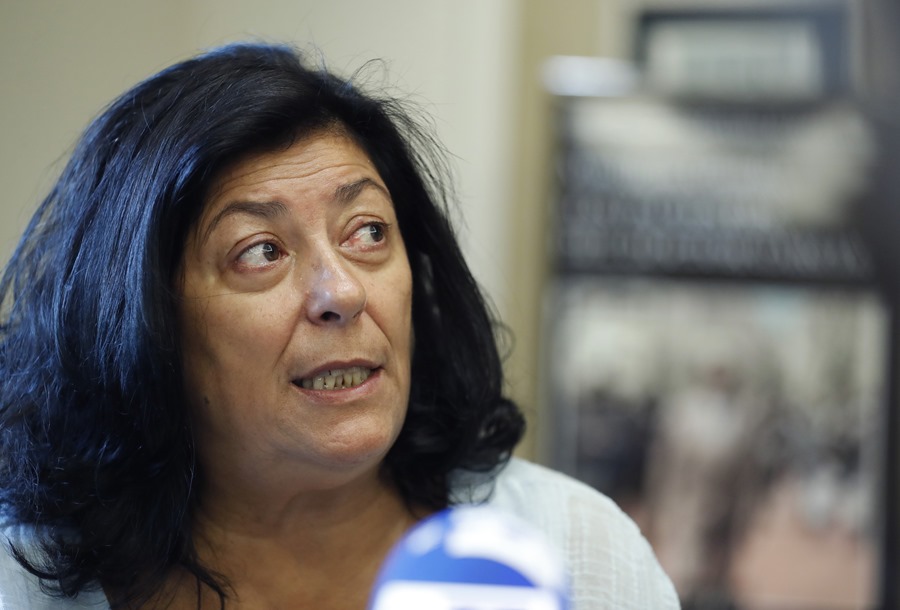 Conflicto político en Logroño por la retirada del nombre Almudena Grandes a una biblioteca