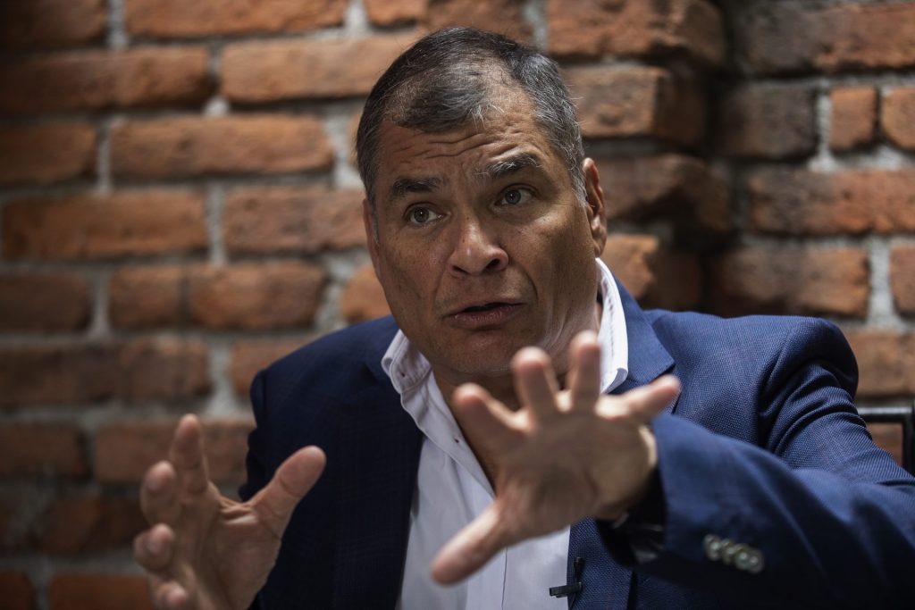 Correa afirma que el asesinato de Villavicencio en Ecuador fue un “complot” de la derecha