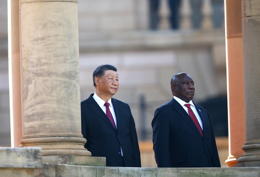 El grupo de economías emergentes BRICS comienza su cumbre en Sudáfrica con un foro económico