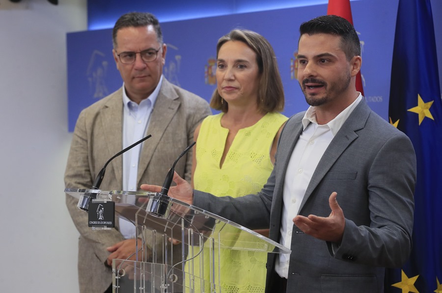 El PP se asegura el voto de Coalición Canaria para hacer presidente del Gobierno a Feijóo