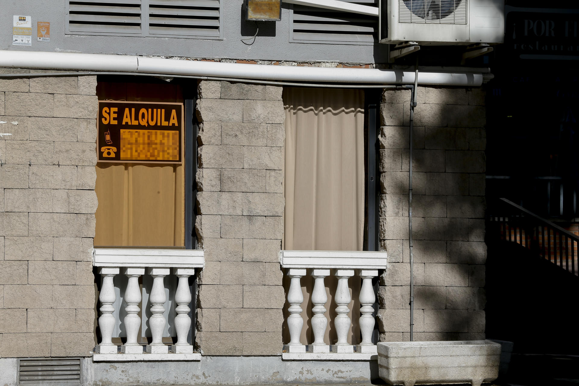 MADRID.- Imagen de archivo de una vivienda en alquiler. EFE/ Jennifer Gómez