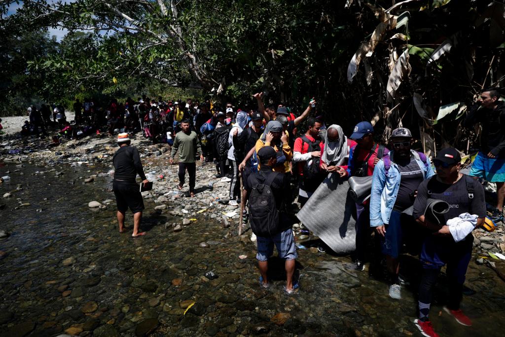 Unos 331.213 migrantes irregulares han cruzado el Darién en lo que va de 2023