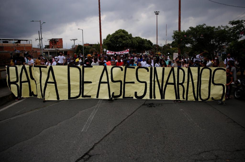 Vista de una marcha de protesta exigiendo justicia por las masacres en Colombia, en una fotografía de archivo. EFE/Ernesto Guzmán Jr.
