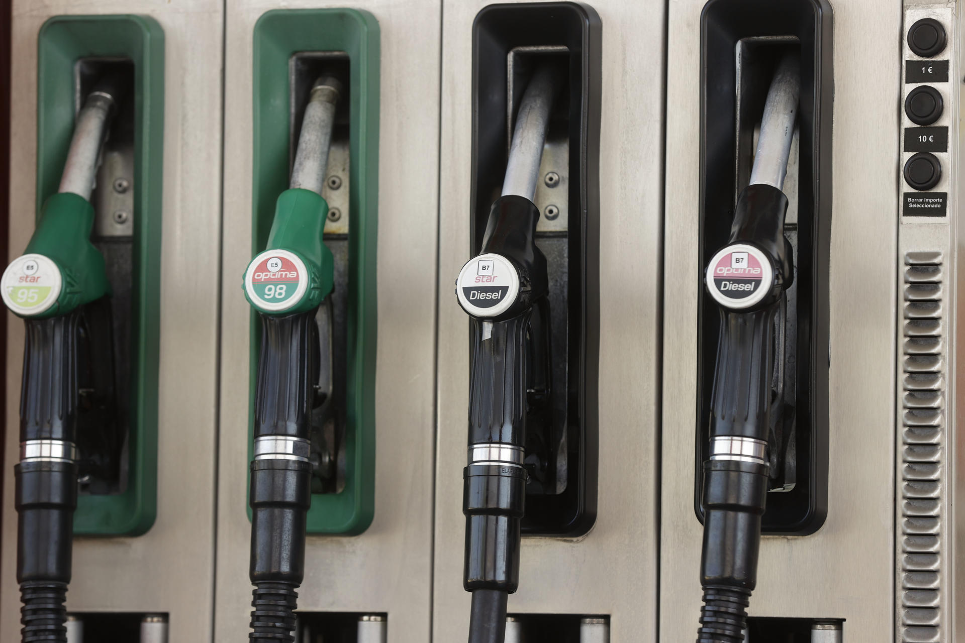 La gasolina, en precios que no se veían desde hace un año