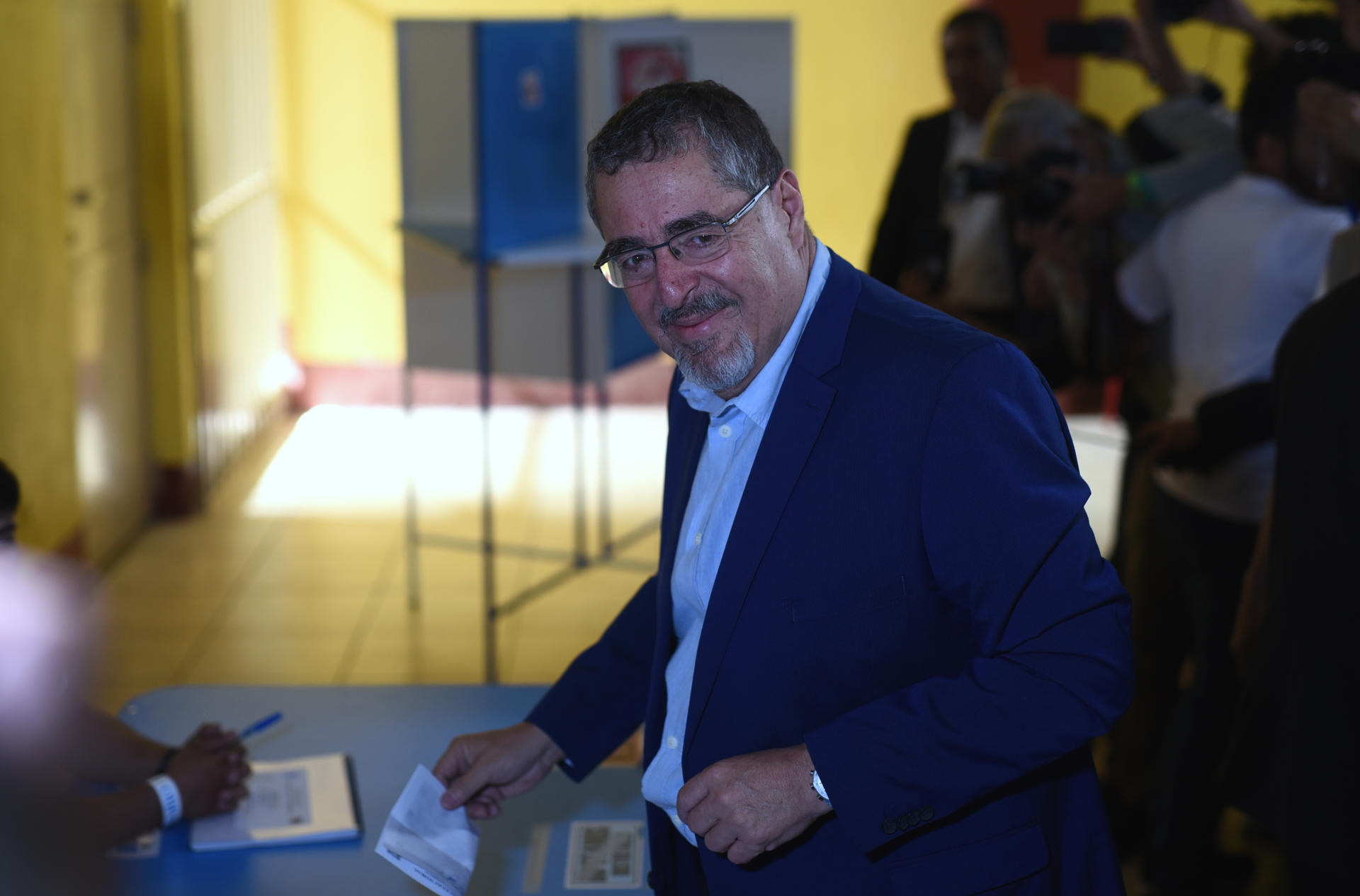 The progressive academic Bernardo Arevalo de Leon, of the Semilla Movement, votes during election day for the second round of the presidential elections, in Guatemala City, Guatemala, 20 August 2023. EFE-EPA/Edwin Bercian