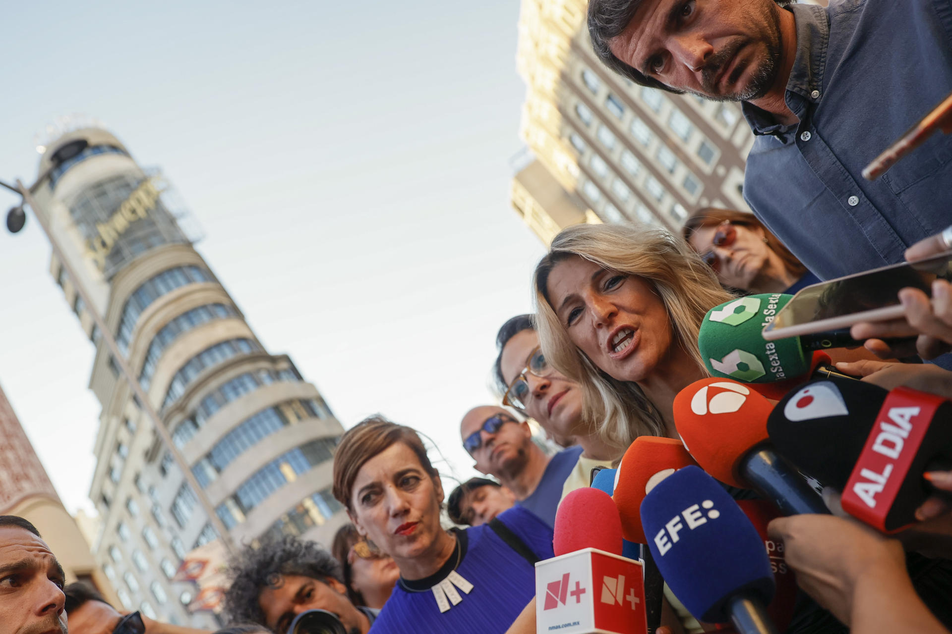 Spanish acting Second Deputy Prime Minister and Labor Minister Yolanda Diaz (C) delivers remarks to the media during a march to show support to Spanish soccer players and especially Jenni Hermoso in Madrid, Spain, 28 August 2023. EFE/Mariscal