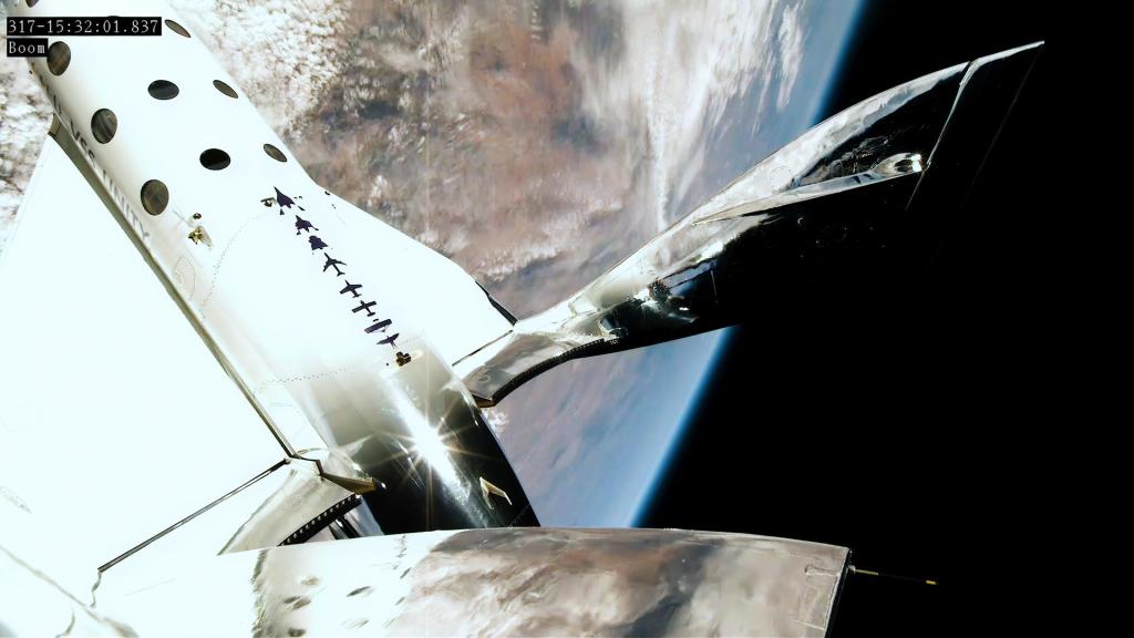Fotografía cedida hoy por Virgin Galactic que muestra una vista de su vuelo espacial suborbital Unity 25. EFE/Virgin Galactic