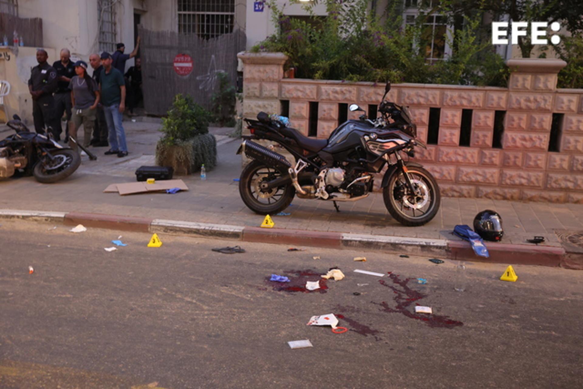 An Israeli municipal security officer was shot by a Palestinian man in Tel Aviv on 5 August 2023. EFE/EPA/ABIR SULTAN