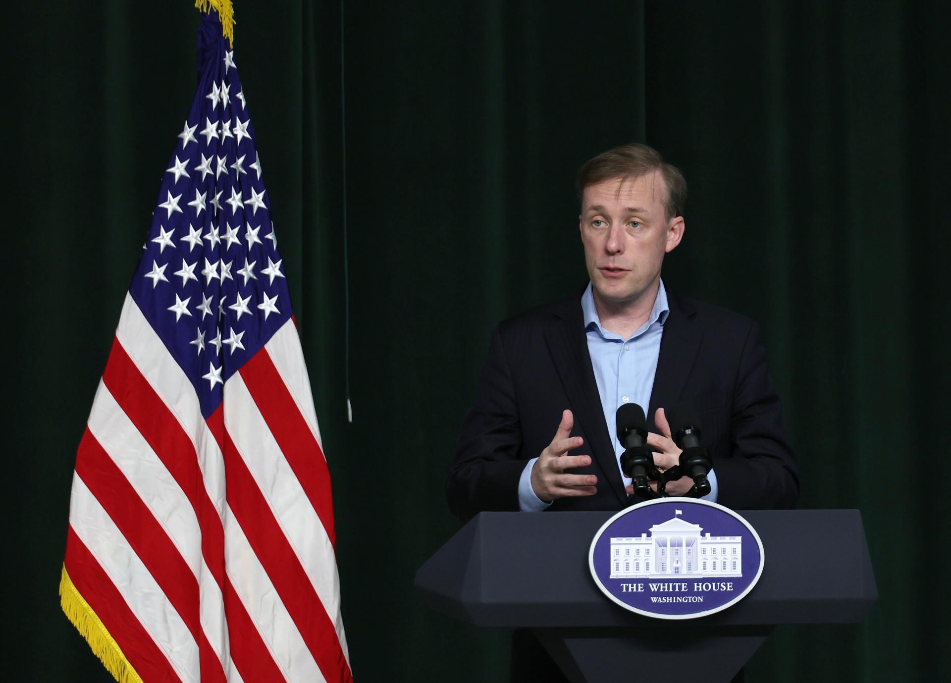 El asesor de seguridad nacional de la Casa Blanca, Jake Sullivan, habla durante una conferencia de prensa en Camp David, en Maryland (EE.UU.), este 18 de agosto de 2023. EFE/EPA/Yonhap