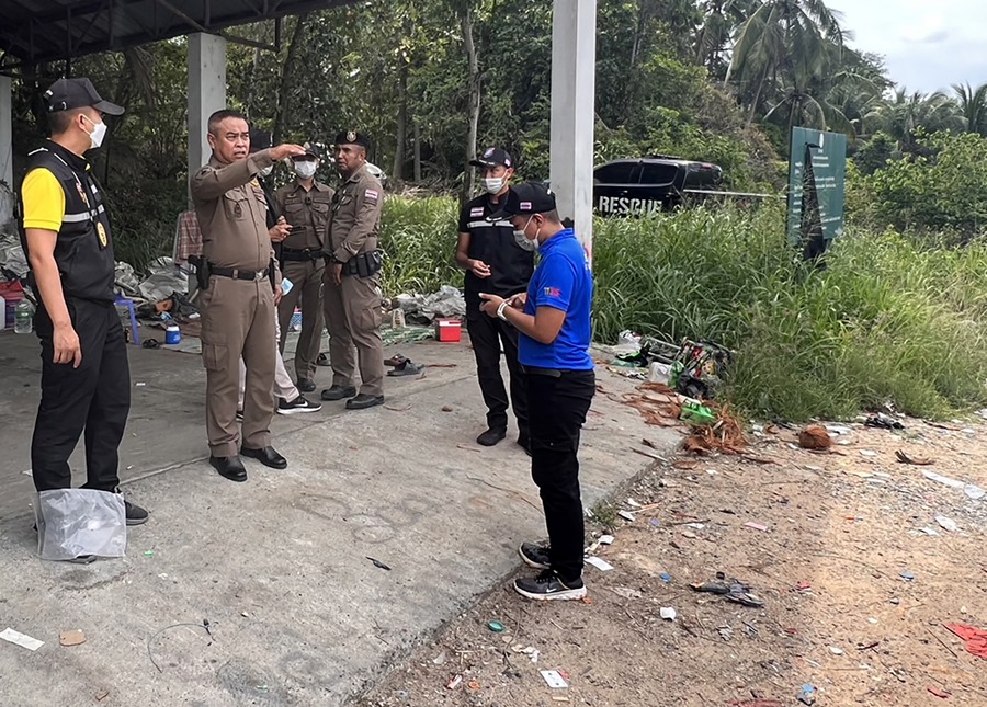 La policía de Tailandia durante la investigación del asesinato de un hombre a manos supuestamente del español Daniel Sancho.