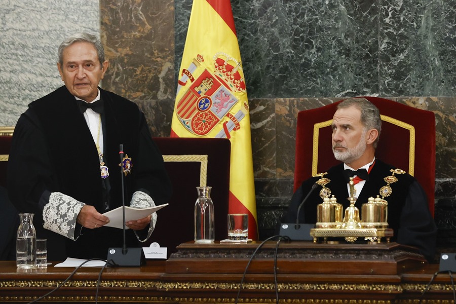 El presidente del Tribunal Supremo pide al PP y al PSOE renovar el Poder Judicial olvidando sus intereses partidarios