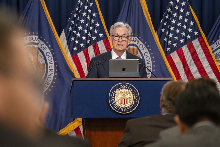 El presidente de la Reserva Federal de EE.UU. (Fed), Jerome Powell, habla durante una conferencia, este 20 de septiembre de 2023, en Washington, EE.UU. EFE/Shawn Thew