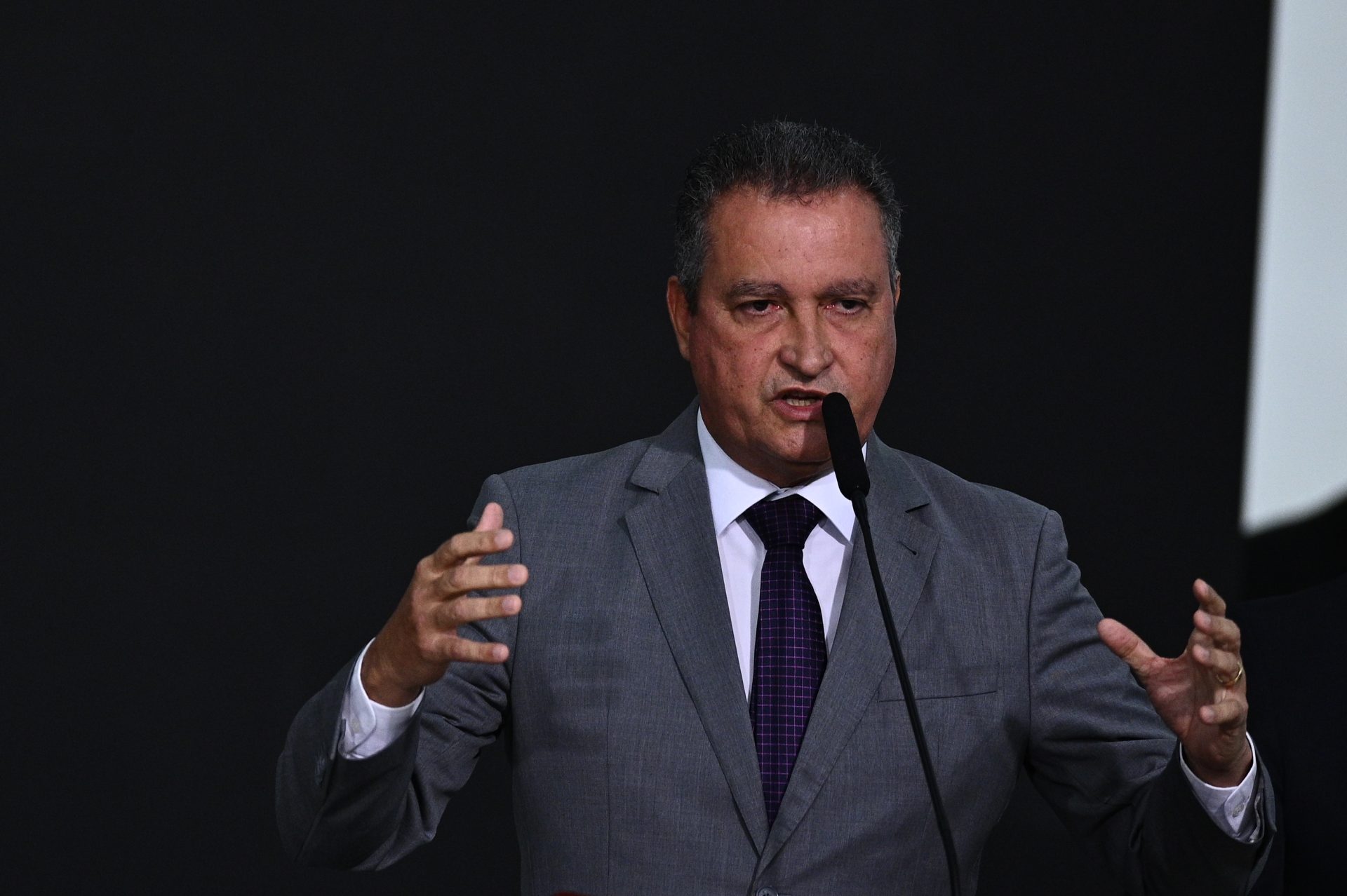 El ministro de la Casa Civil de Brasil, Rui Costa, en una fotografía de archivo. EFE/André Borges