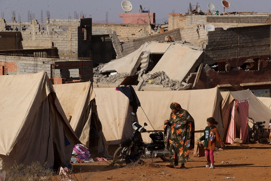 Vista de un campamento de desplazados en Amziz (Marruecos), montado tras el terremoto del pasado viernes que sacudió varias provincias del sur del país