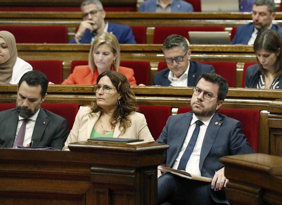JxCat exige a Aragonès que cambie el rumbo del Govern: "O rectificación o elecciones"