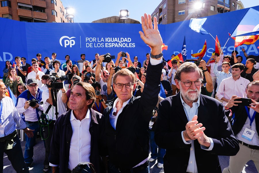 Aznar llama a alzar la voz y no inhibirse frente a la amnistía a una “intentona golpista”