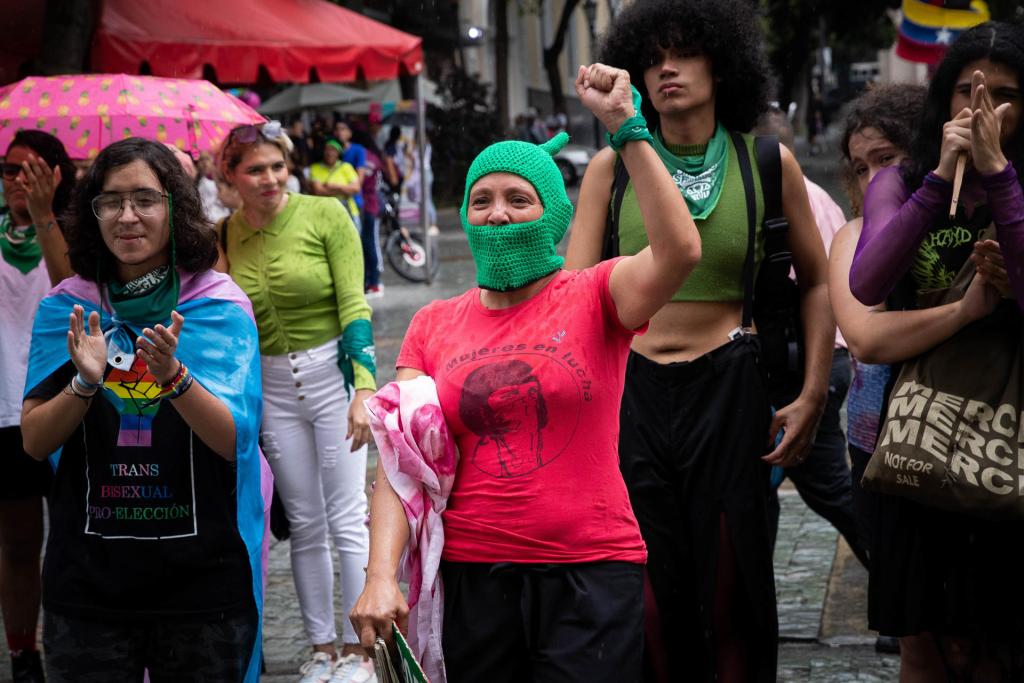 Venezuelan activists demand abortion decriminalization and legalization -  EFE Noticias