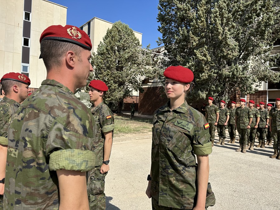 La princesa Leonor ha completado en la Academia General Militar de Zaragoza un período de formación militar básica