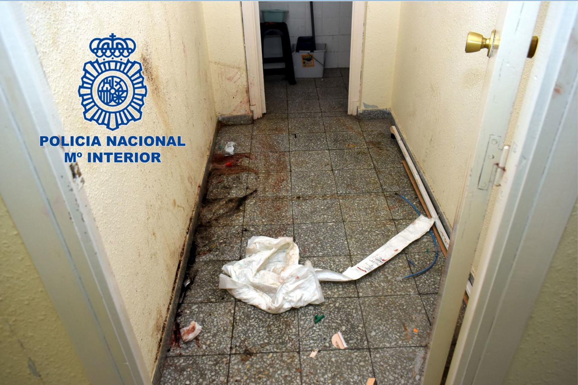 El lugar donde se cometió el crimen, en una imagen difundida por la Policía Nacional.
