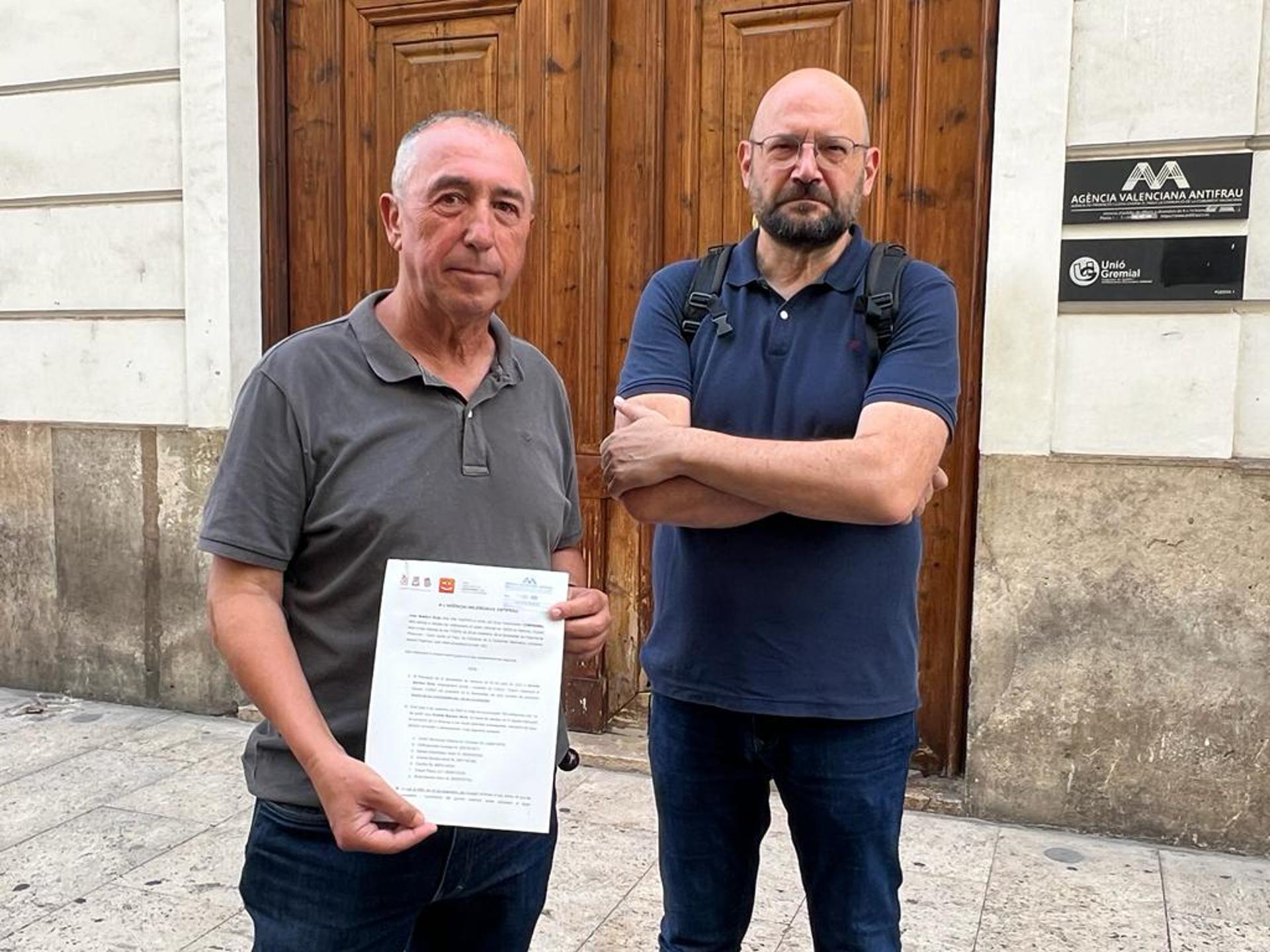 El síndic de Compromís, Joan Baldoví, en la presentación este lunes de la denuncia ante la Agencia Valenciana Antifraude, en una imagen facilitada por la formación.