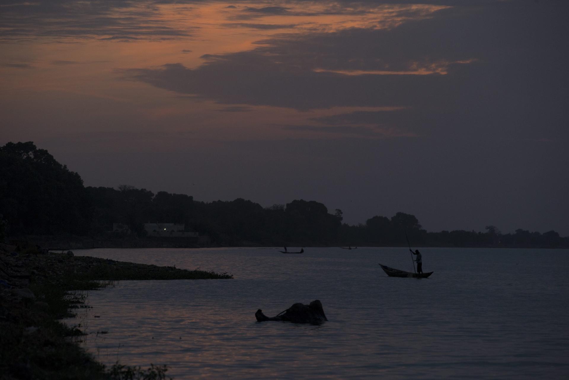 A file picture shows fishermen on the Niger river in Segou, Mali. EPA/EFE/FILE/NIC BOTHMA