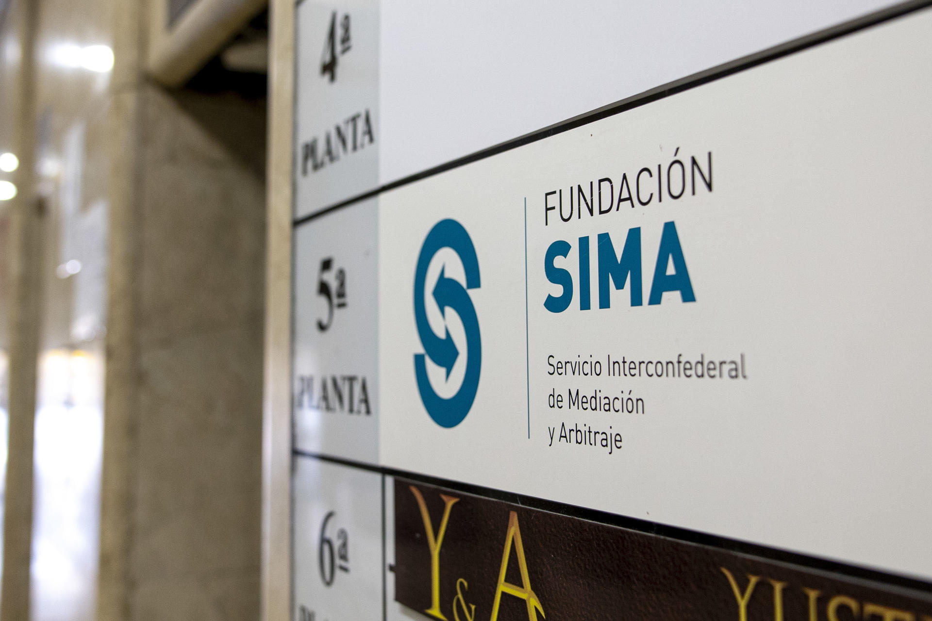 Foro de archivo de la sede del Servicio Interconfederal de Mediación y Arbitraje (SIMA). EFE/ Daniel Gonzalez