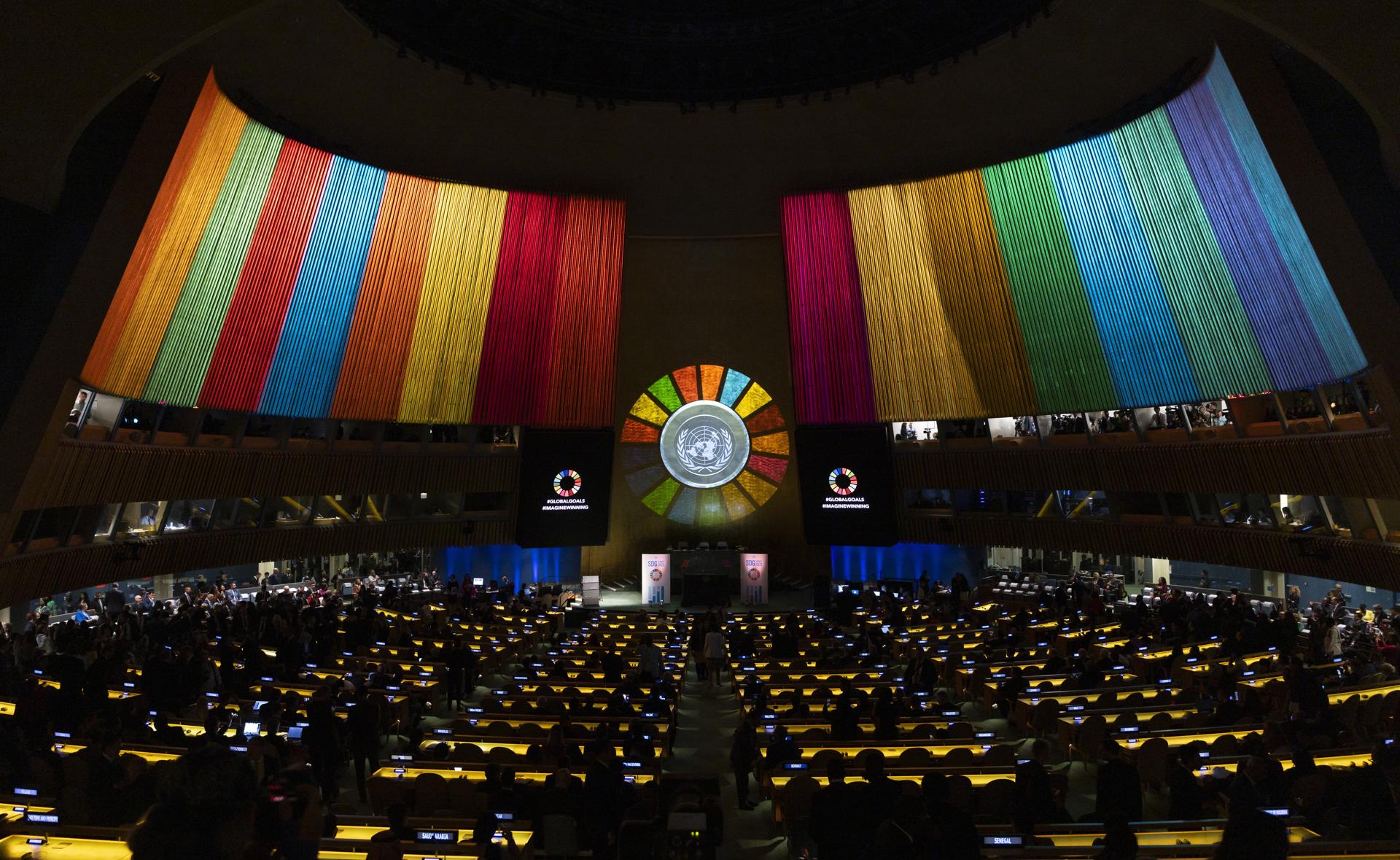 Delegates gather at the start of a high-level summit on the United Nations' Sustainable Development Goals on the sidelines of the 78th session of the United Nations General Assembly at UN Headquarters in New York, USA, 18 September 2023. EFE/EPA/JUSTIN LANE