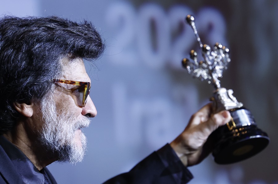 El cineasta Víctor Erice recibe el Premio Donostia en una ceremonia del 71 Festival Internacional de Cine de San Sebastián