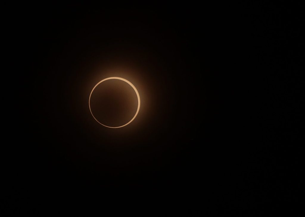 Fotografía del eclipse solar anular hoy, desde la provincia de Coclé (Panamá). EFE/ Bienvenido Velasco